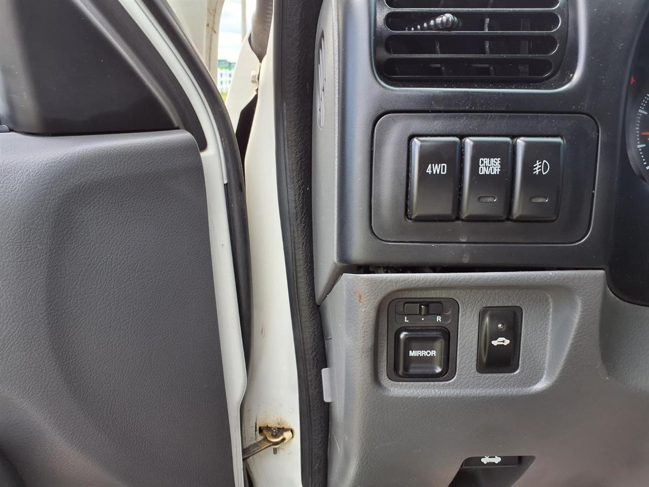 Honda Passport 4WD EX Auto w/Luxury Pkg 2000