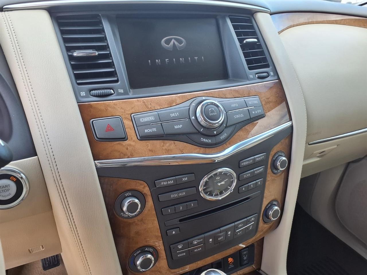 Infiniti QX56 4WD 4dr 8-passenger 2012
