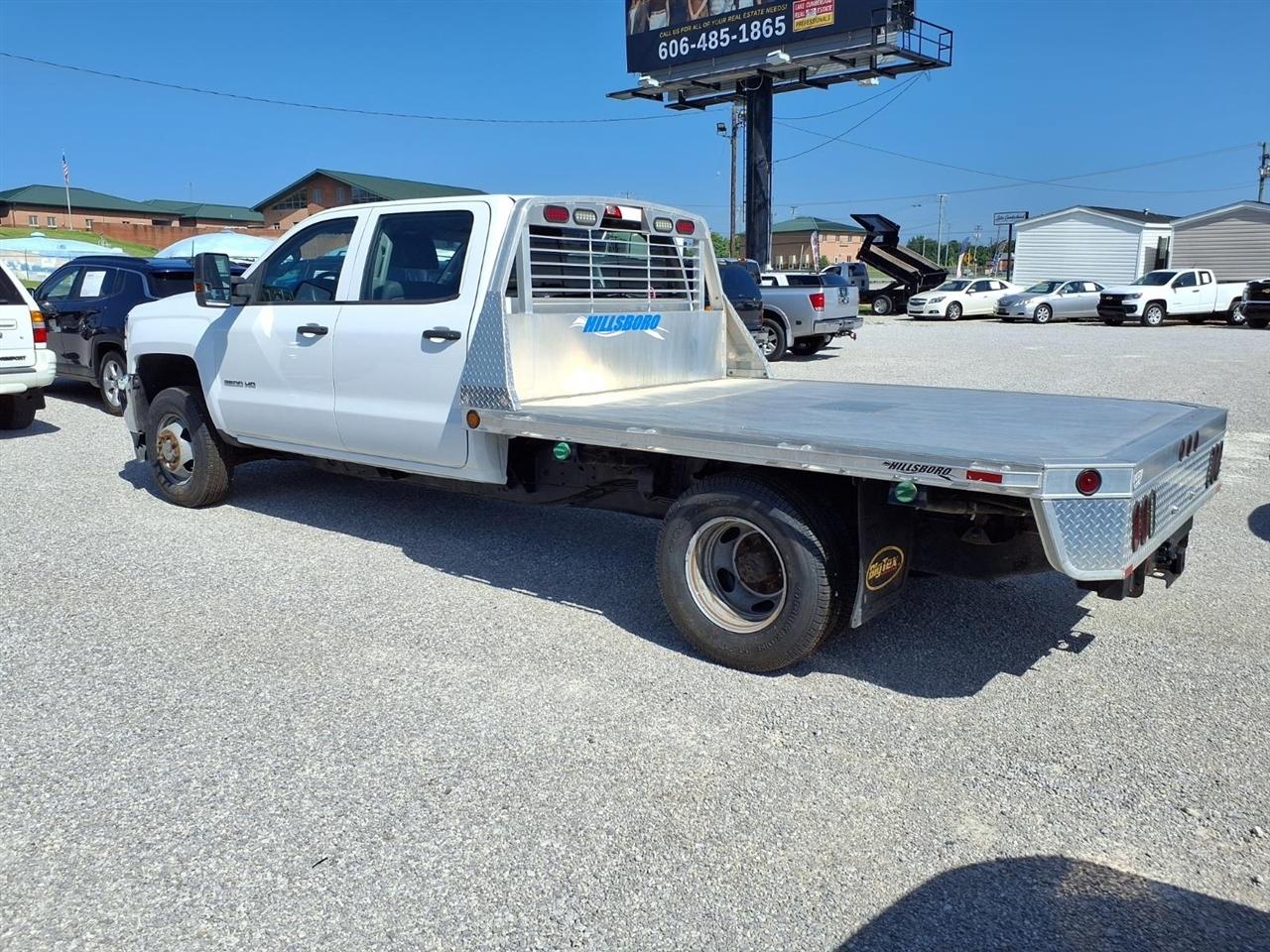 Chevrolet Silverado 3500HD Built After Aug 14 4WD Crew Cab 171.5" WB, 59.06" CA WT 2015