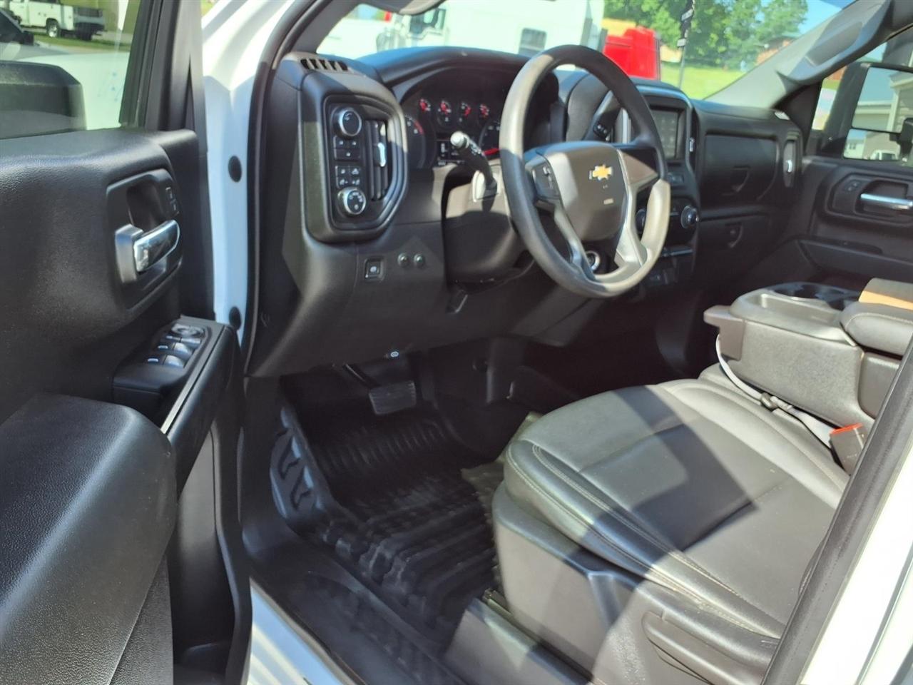 Chevrolet Silverado 2500HD 4WD Crew Cab 159" Work Truck 2024