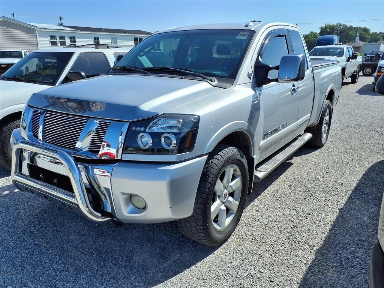 2008 Nissan Titan 4WD King Cab SWB LE FFV