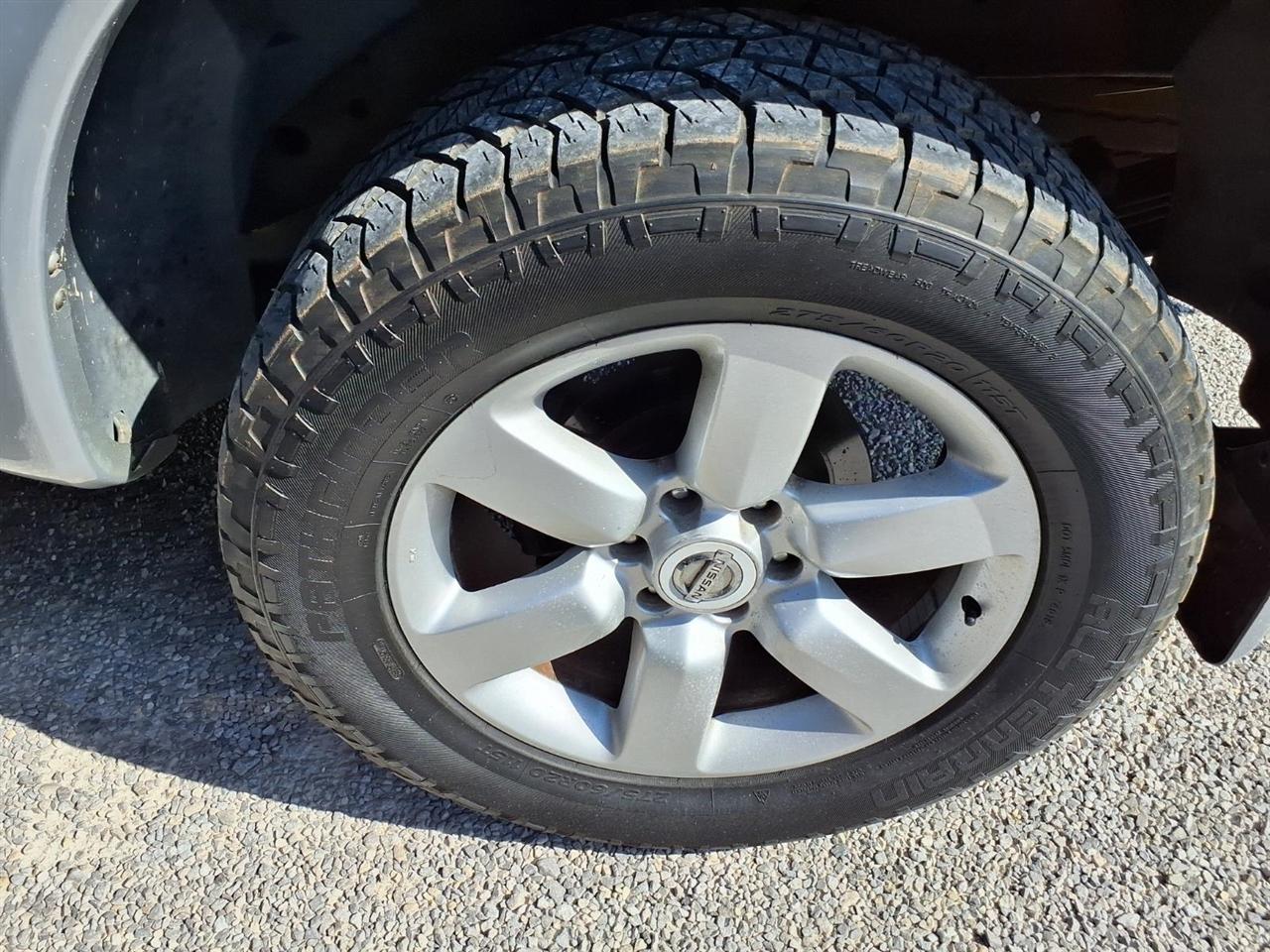 Nissan Titan 4WD King Cab SWB LE FFV 2008