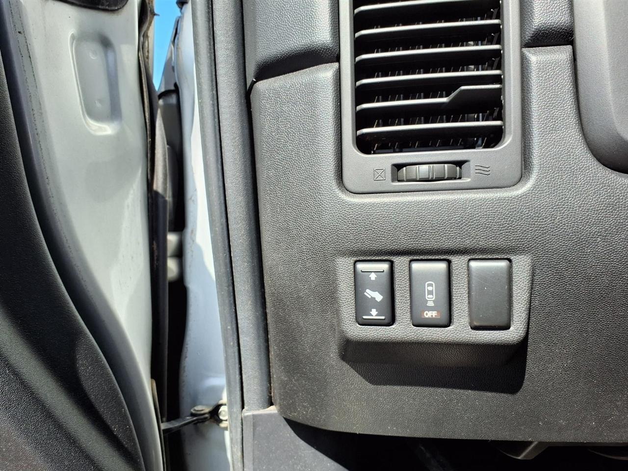 Nissan Titan 4WD King Cab SWB LE FFV 2008