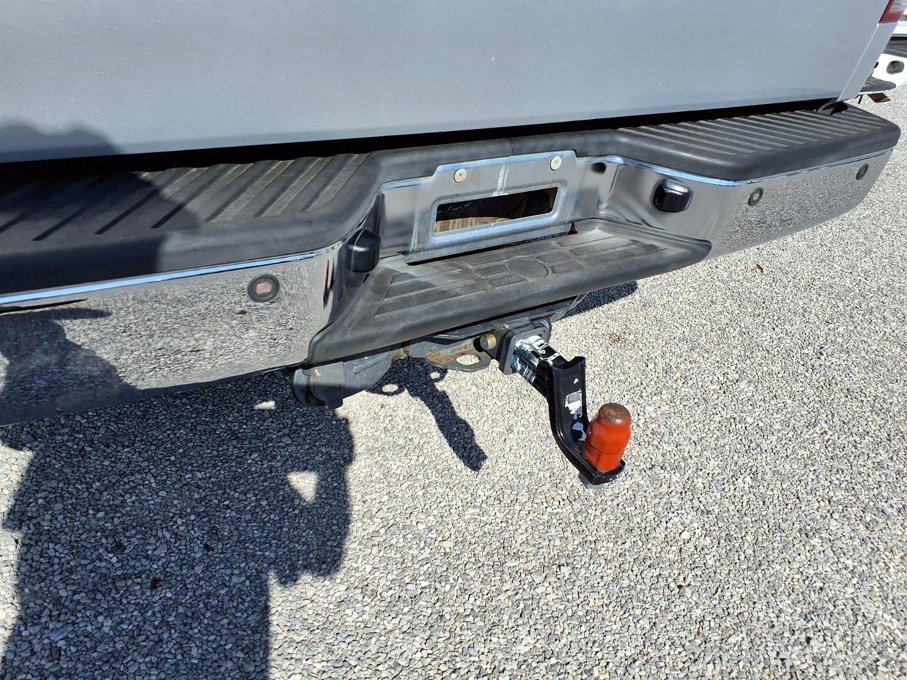 Nissan Titan 4WD King Cab SWB LE FFV 2008