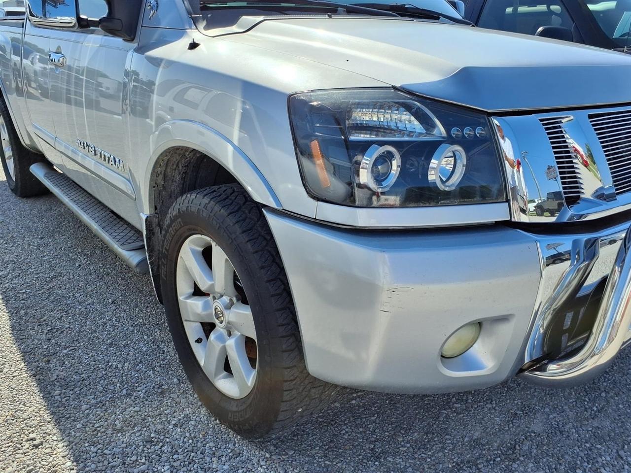 Nissan Titan 4WD King Cab SWB LE FFV 2008