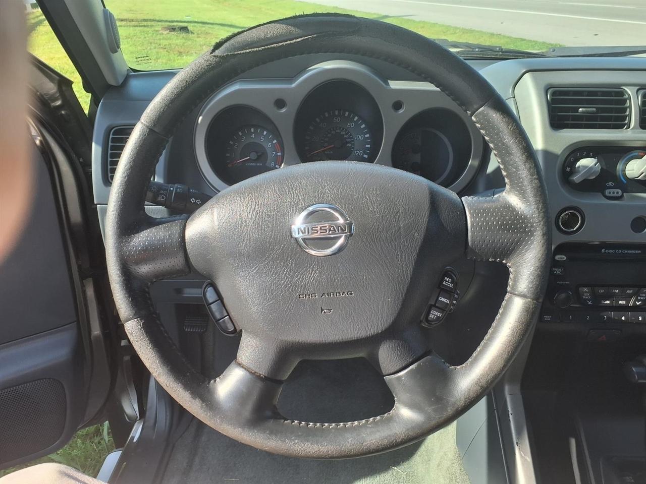 Nissan Frontier 2WD SE Crew Cab V6 Auto Std Bed 2003