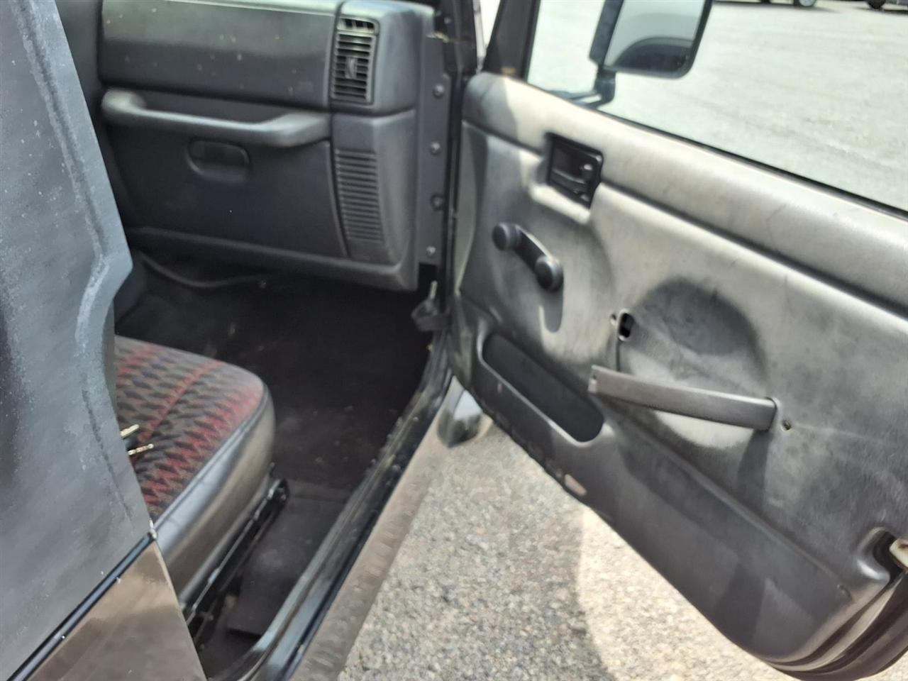 Jeep Wrangler 2dr Sport 1999