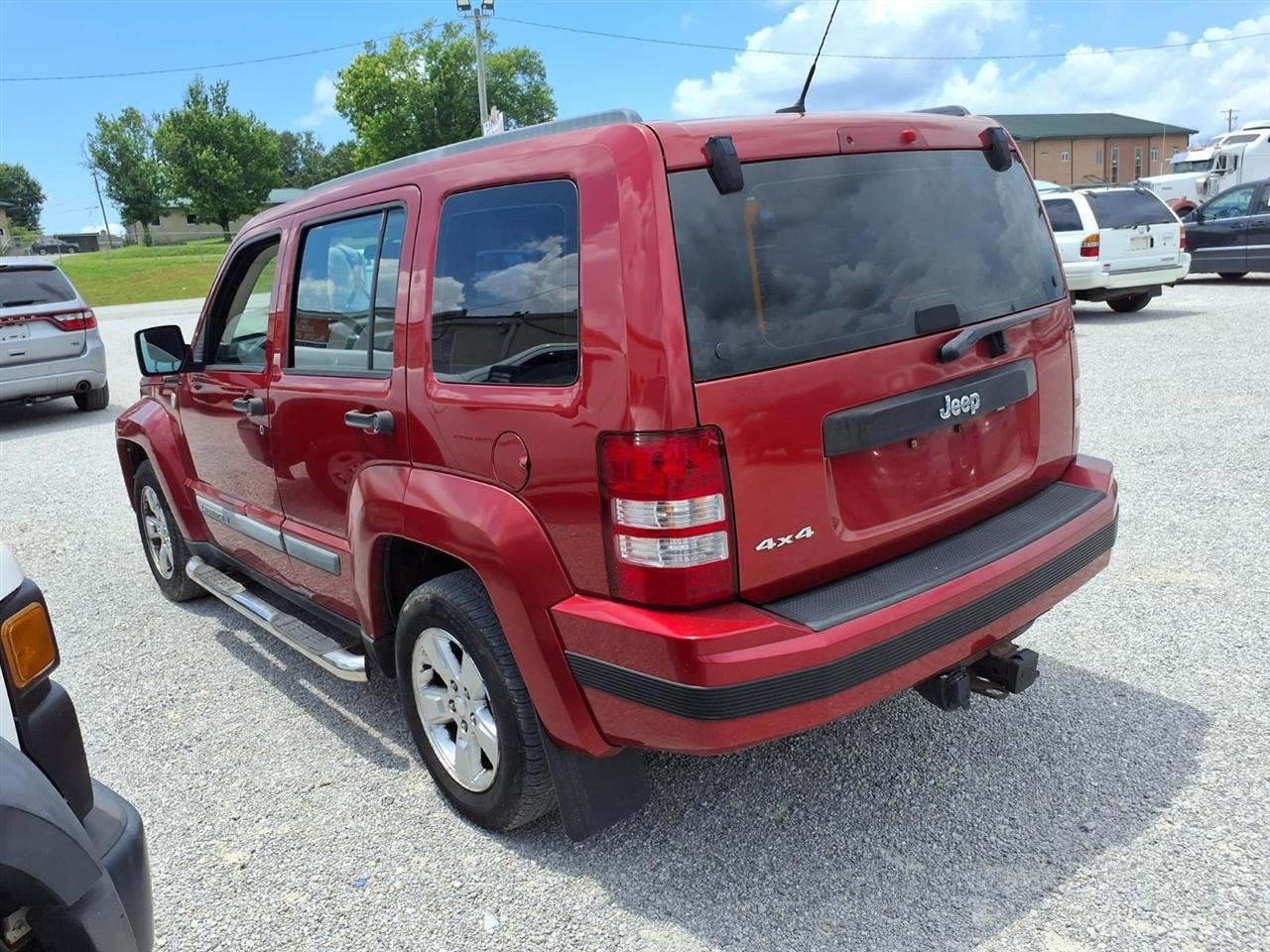 Jeep Liberty 4WD 4dr Sport 2010
