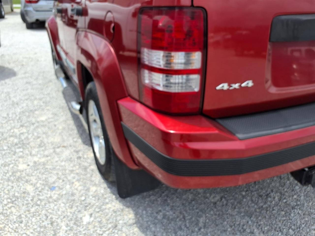 Jeep Liberty 4WD 4dr Sport 2010