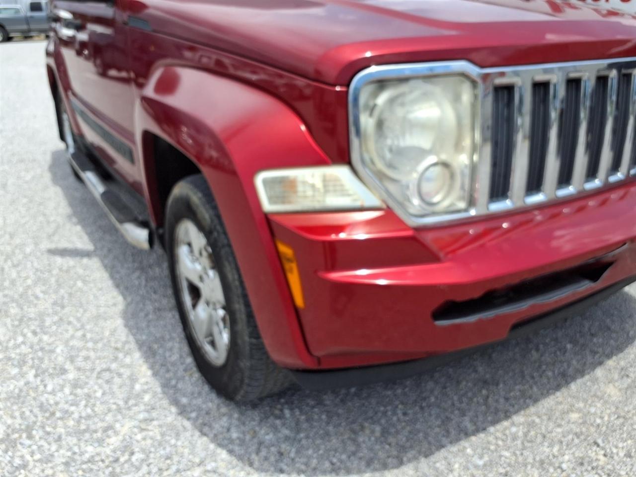 Jeep Liberty 4WD 4dr Sport 2010
