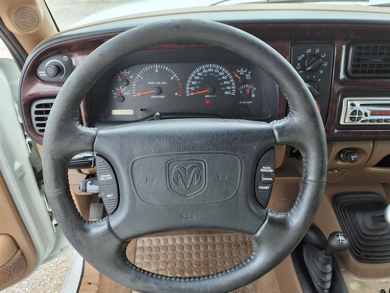Dodge Ram 2500 4dr Quad Cab 139" WB HD 4WD 1998