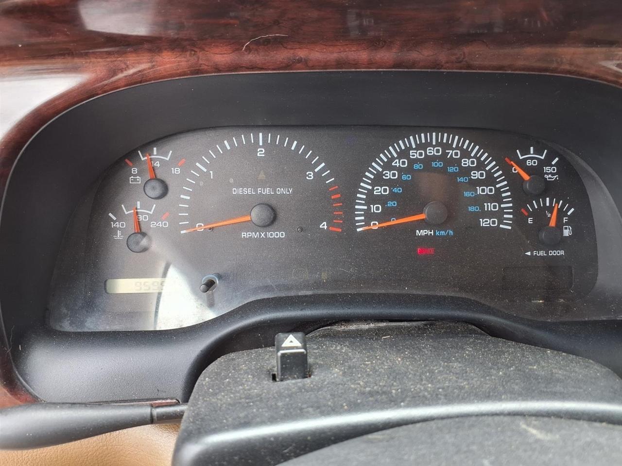 Dodge Ram 2500 4dr Quad Cab 139" WB HD 4WD 1998