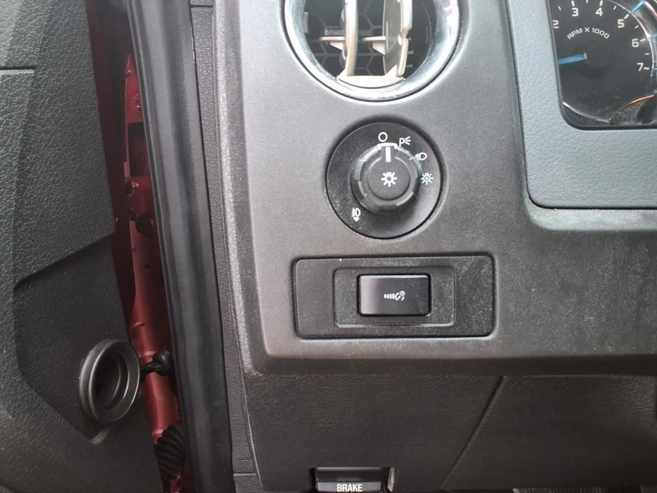 Ford F-150 4WD SuperCrew 145" King Ranch 2013