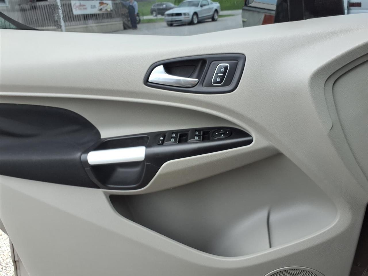 Ford Transit Connect Wagon XLT LWB w/Rear Liftgate 2019