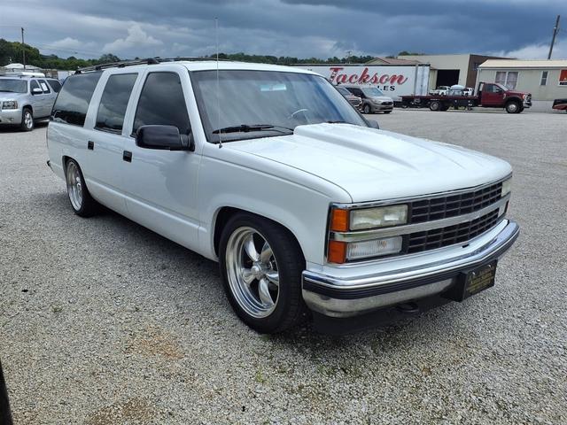 1993 Chevrolet Suburban C1500 RWD
