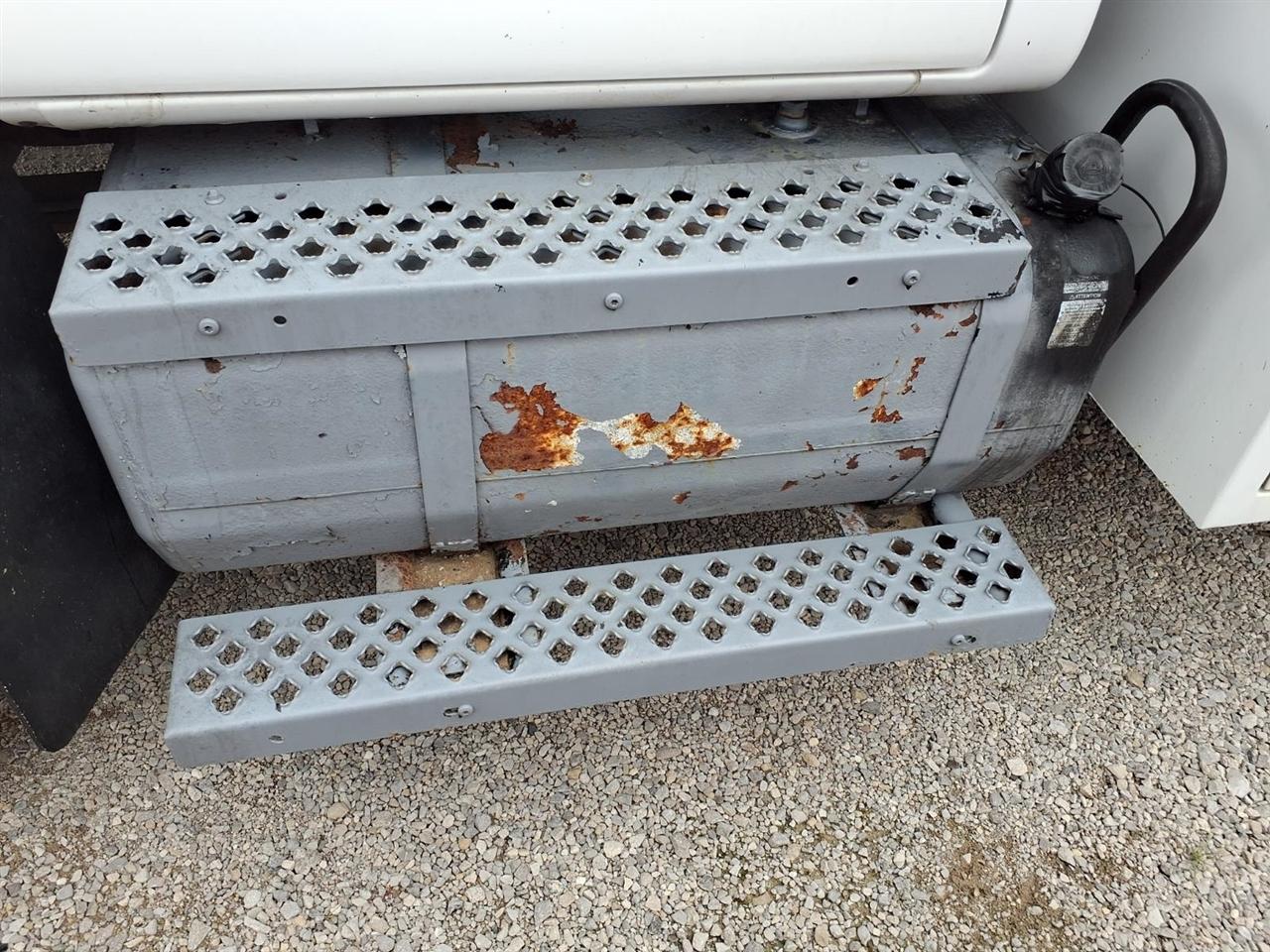 GMC TC6500 Regular Cab 2008