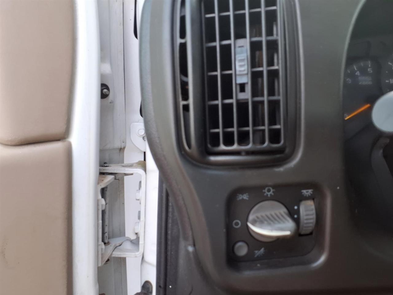 GMC TC6500 Regular Cab 2008