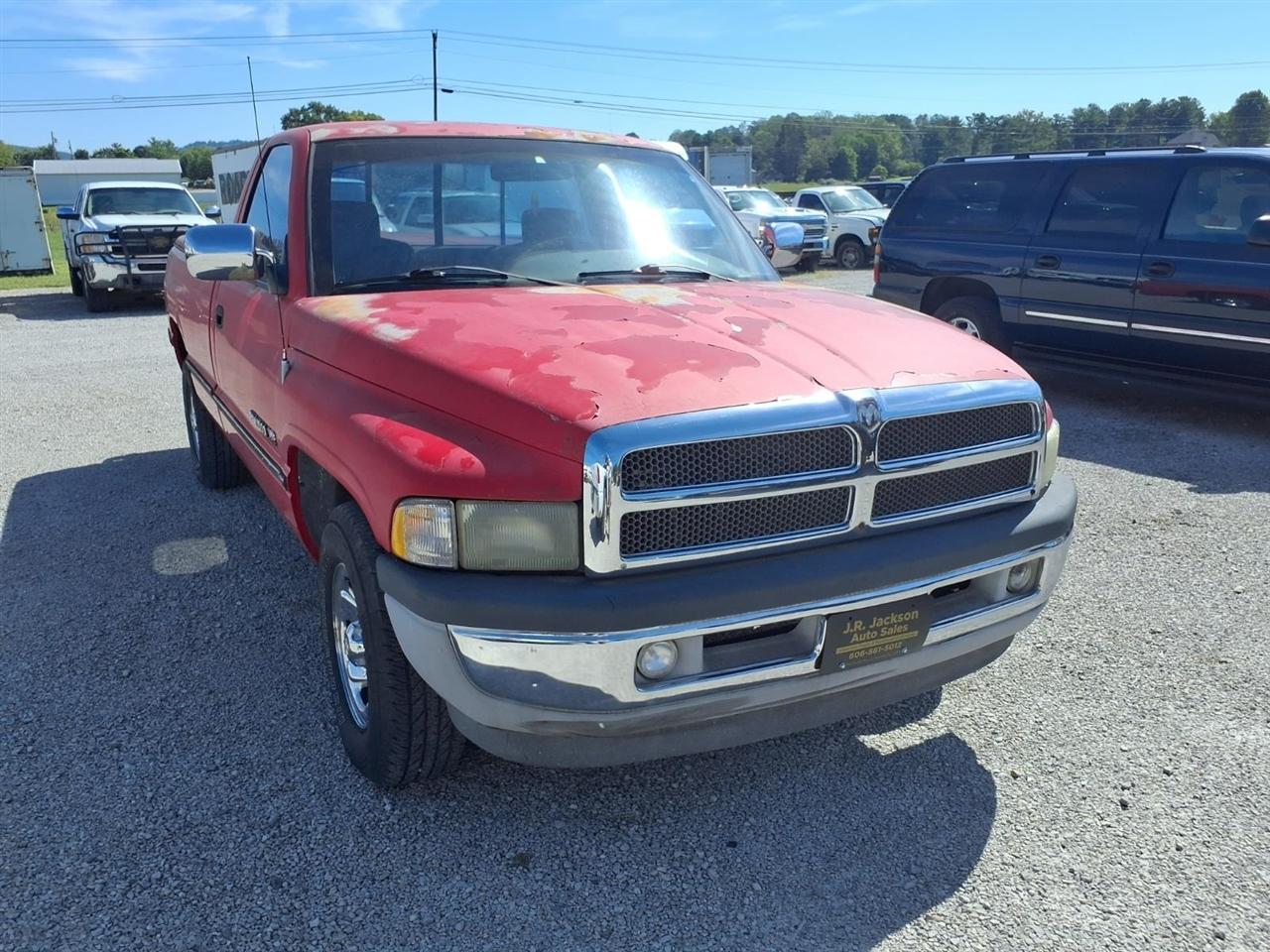 Dodge Ram 1500 Reg Cab 119" WB 1994