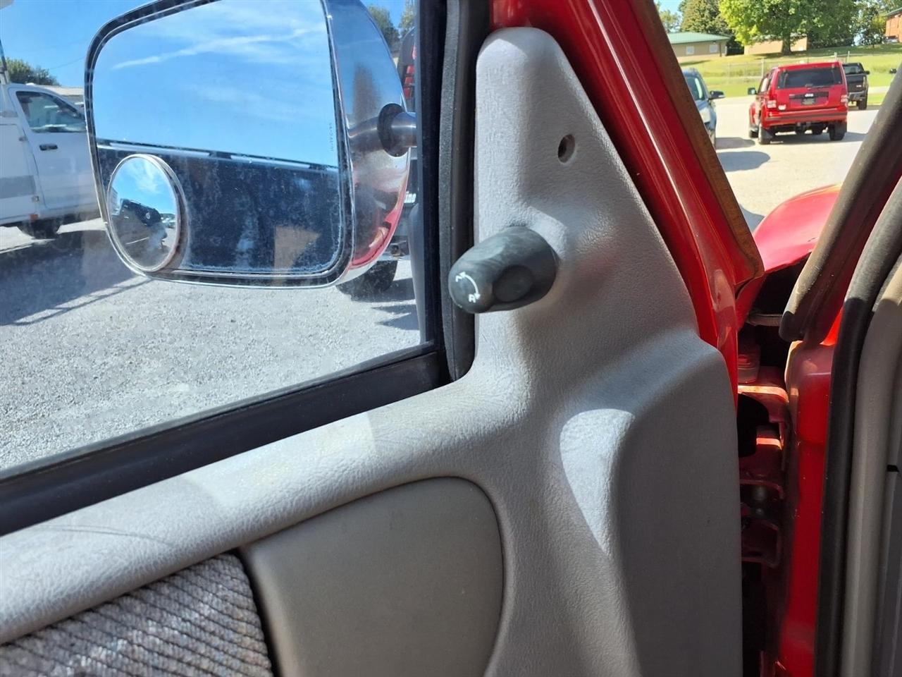 Dodge Ram 1500 Reg Cab 119" WB 1994