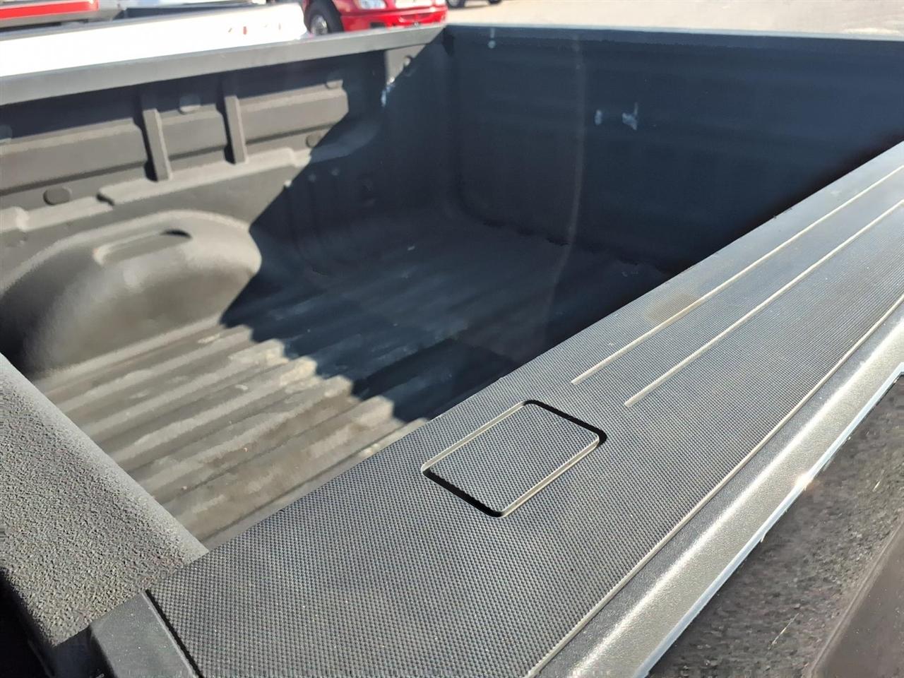 GMC Canyon 4WD Crew Cab 128.3" SLE 2015