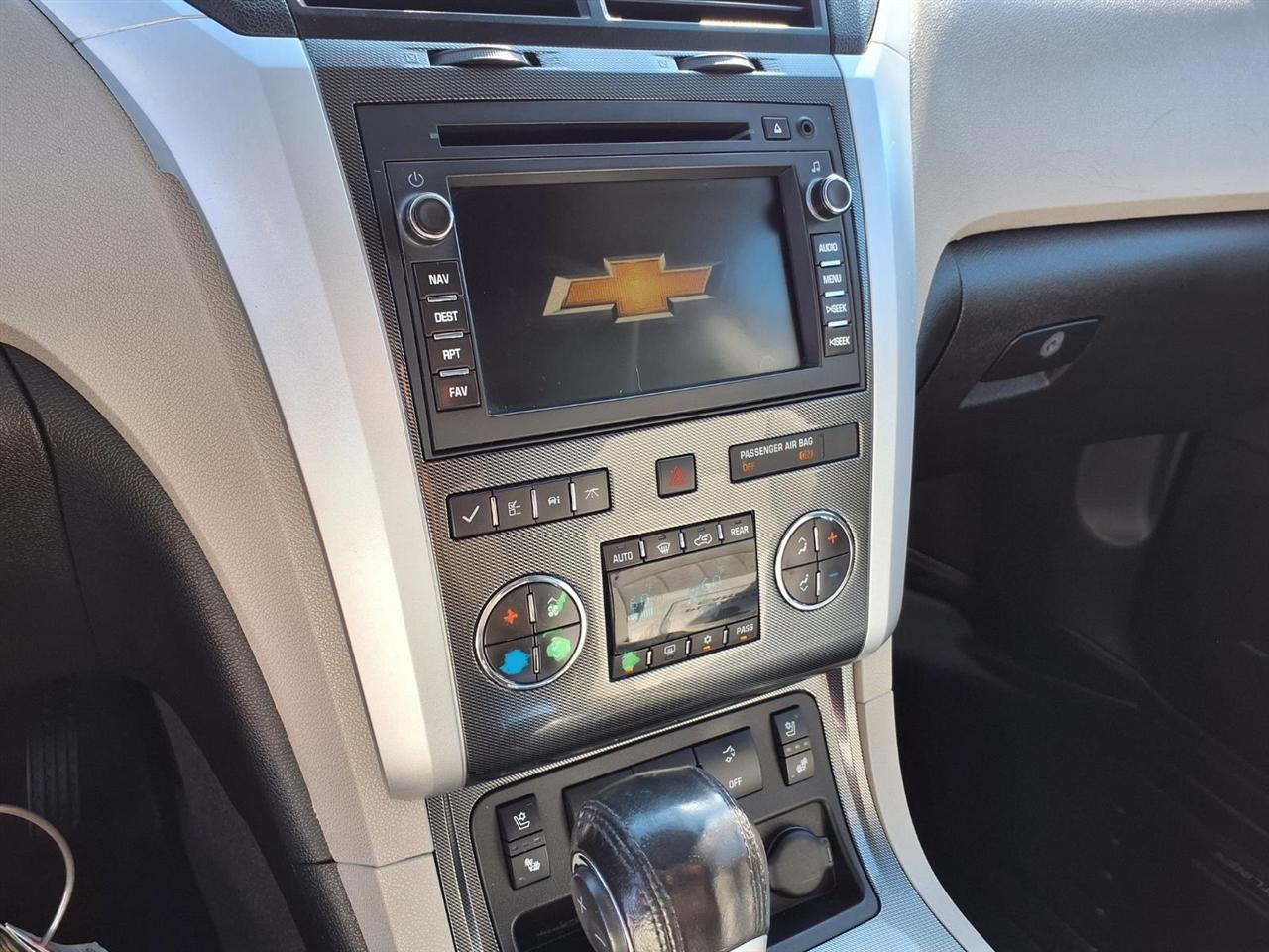 Chevrolet Traverse FWD 4dr LTZ 2012