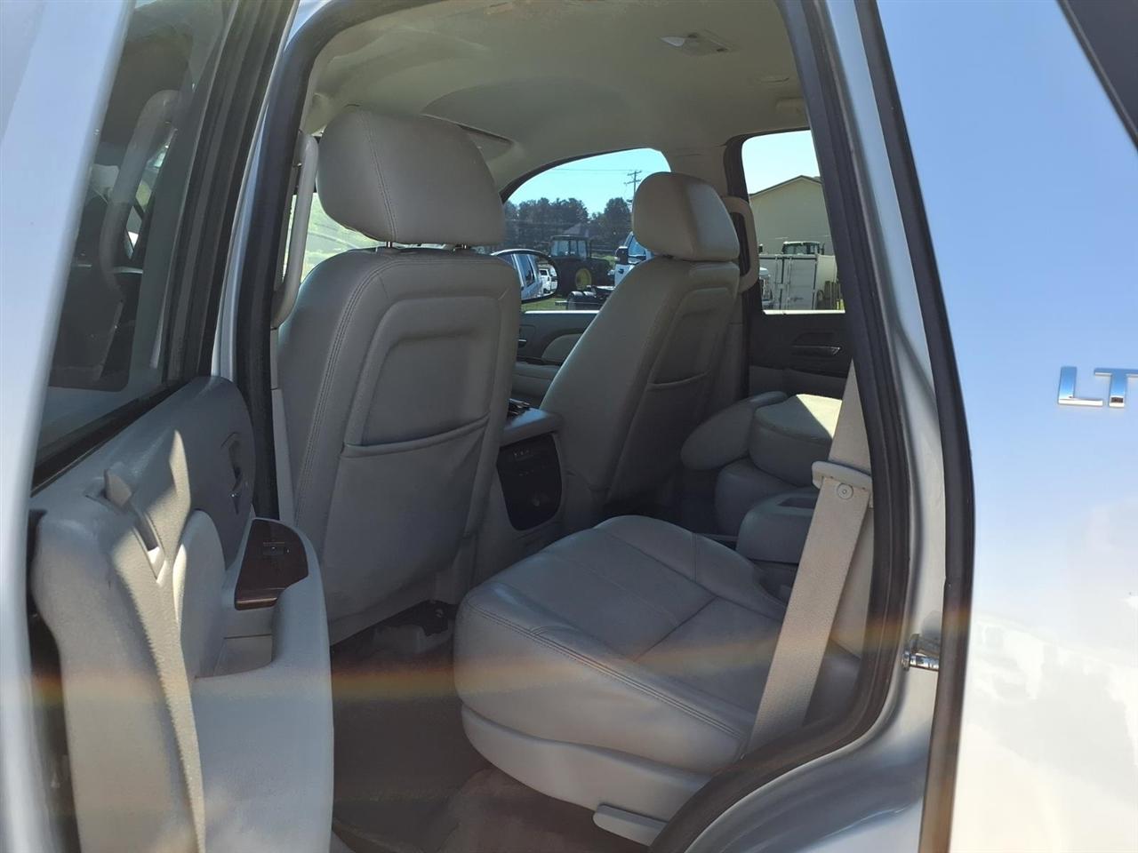 Chevrolet Tahoe 2WD 4dr LT 2014