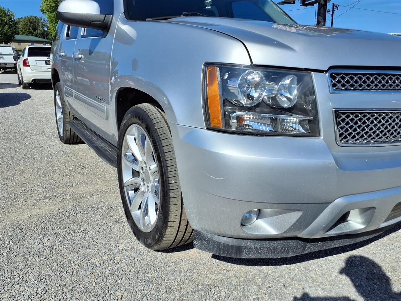 Chevrolet Tahoe 2WD 4dr LT 2014