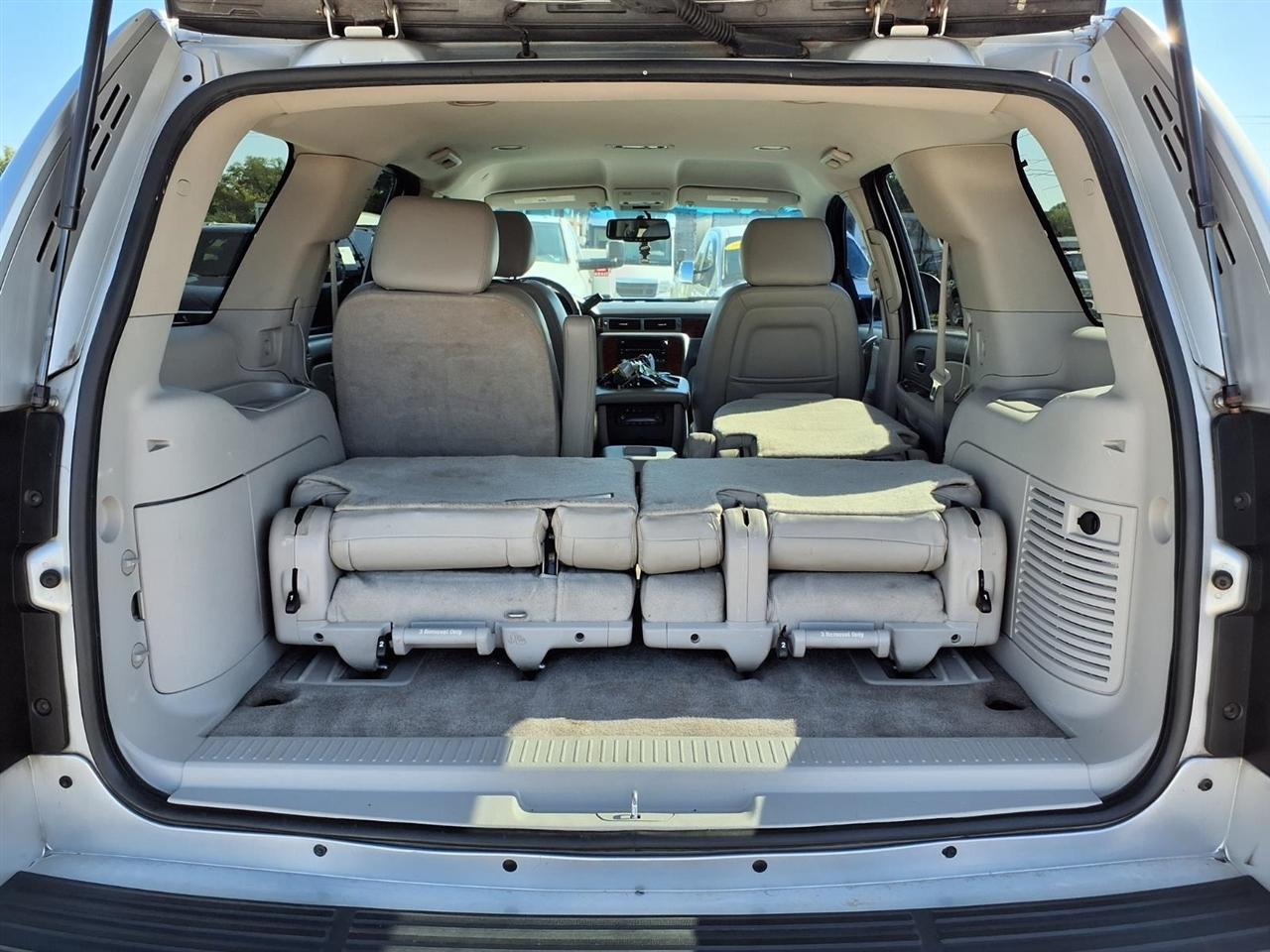 Chevrolet Tahoe 2WD 4dr LT 2014