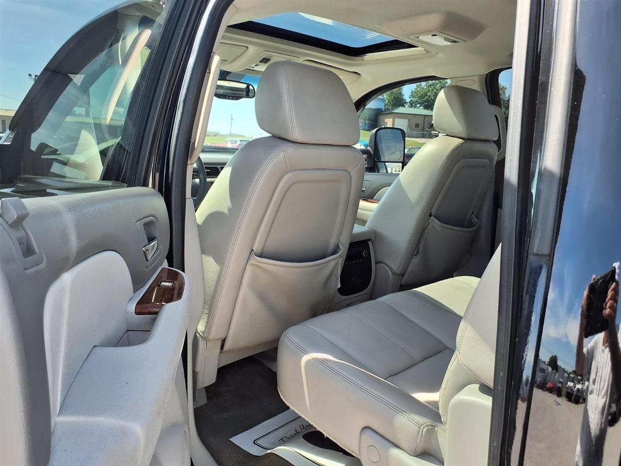 GMC Sierra 2500HD 4WD Crew Cab 153" SLT 2008