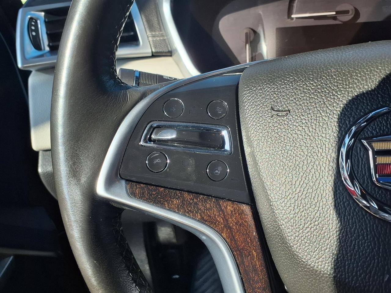 Cadillac SRX FWD 4dr Performance Collection 2013