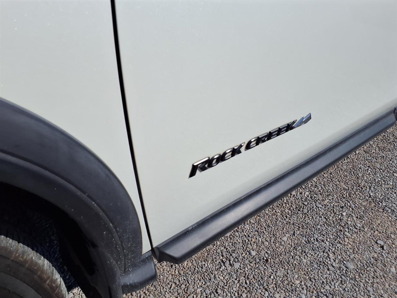 Nissan Pathfinder FWD SL 2020