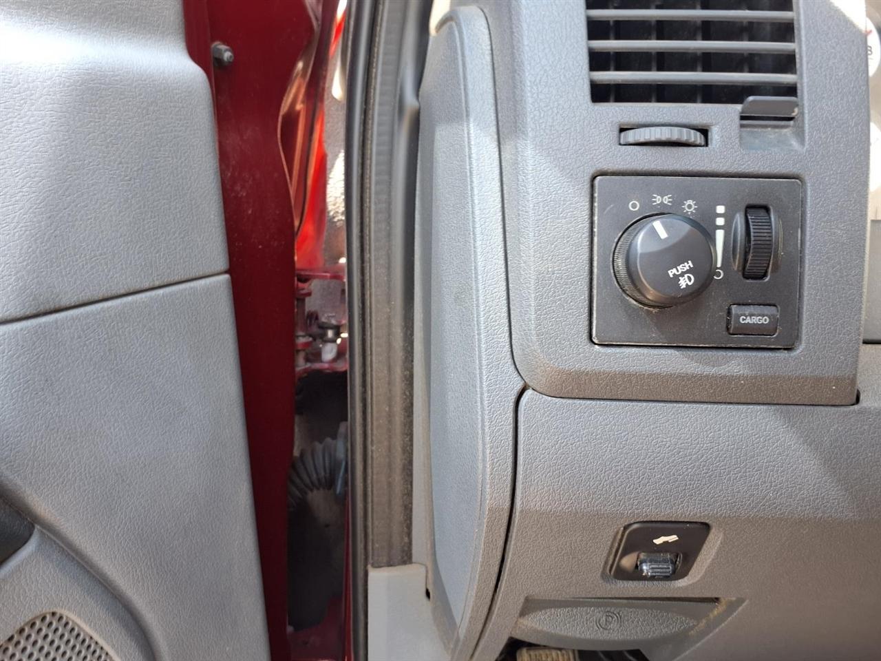 Dodge Ram 2500 4WD Quad Cab 140.5" SLT 2008