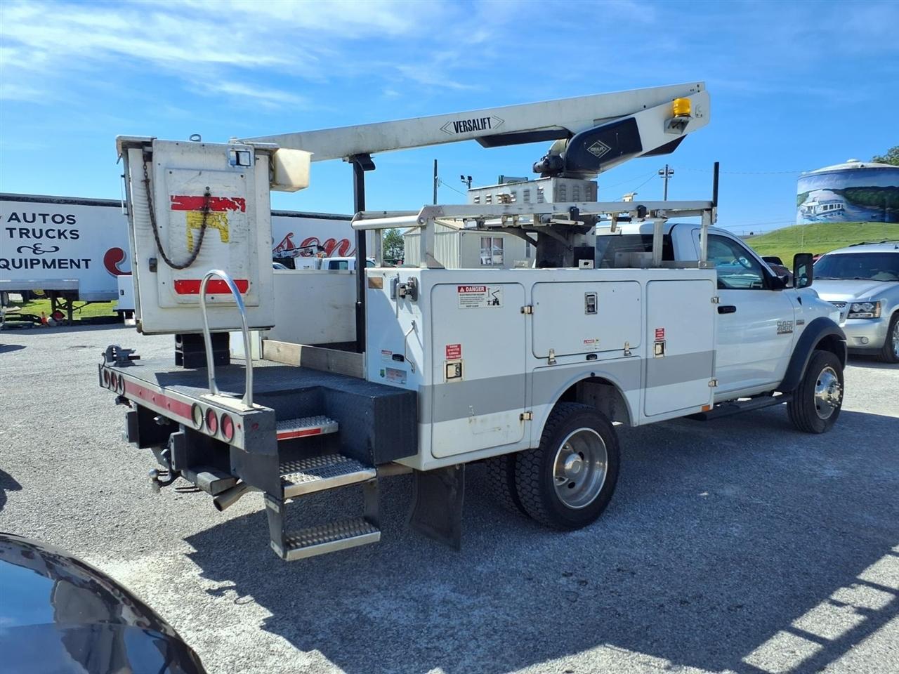RAM 4500 2WD Reg Cab 144" WB 60" CA Tradesman 2014