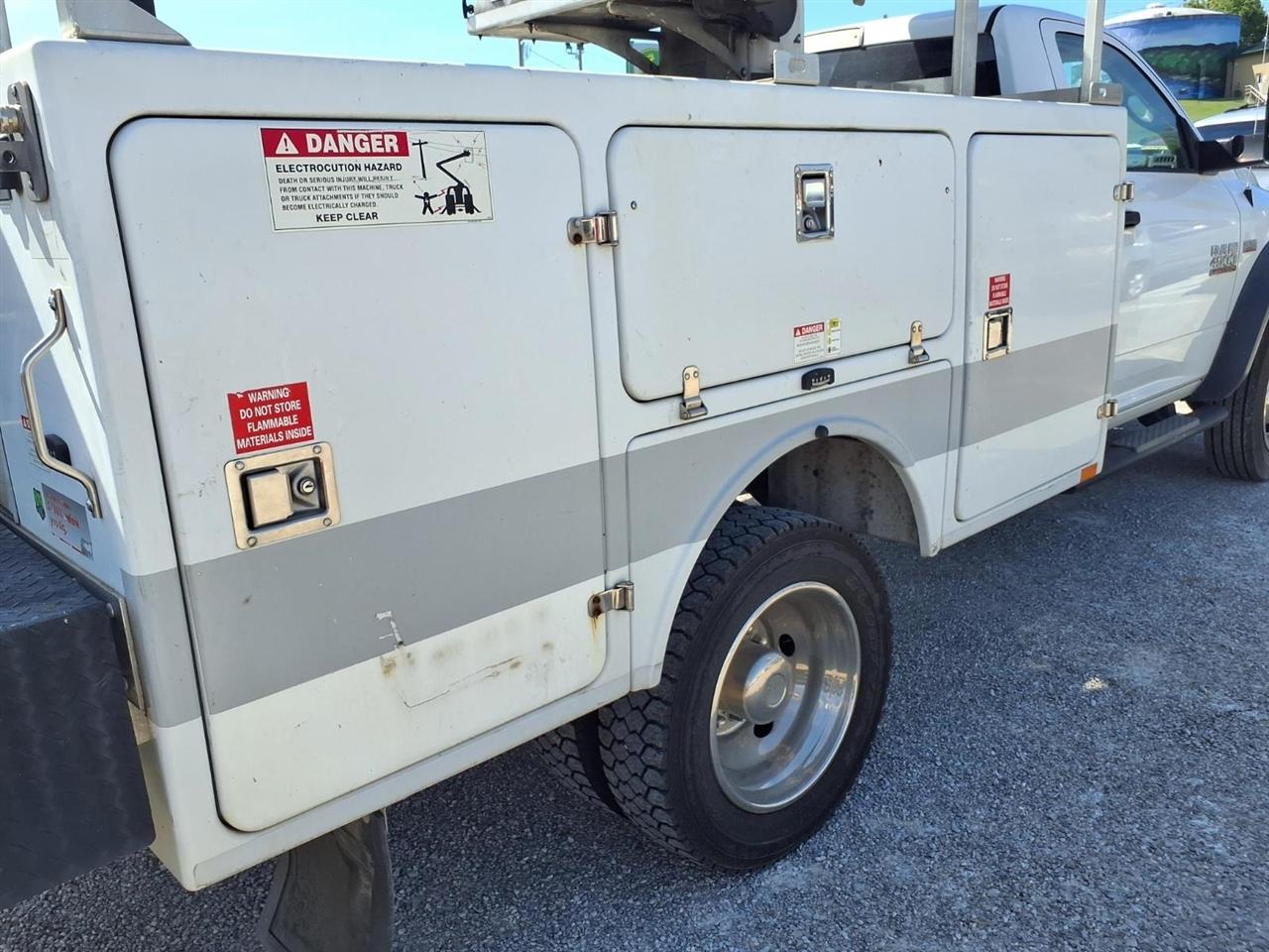 RAM 4500 2WD Reg Cab 144" WB 60" CA Tradesman 2014