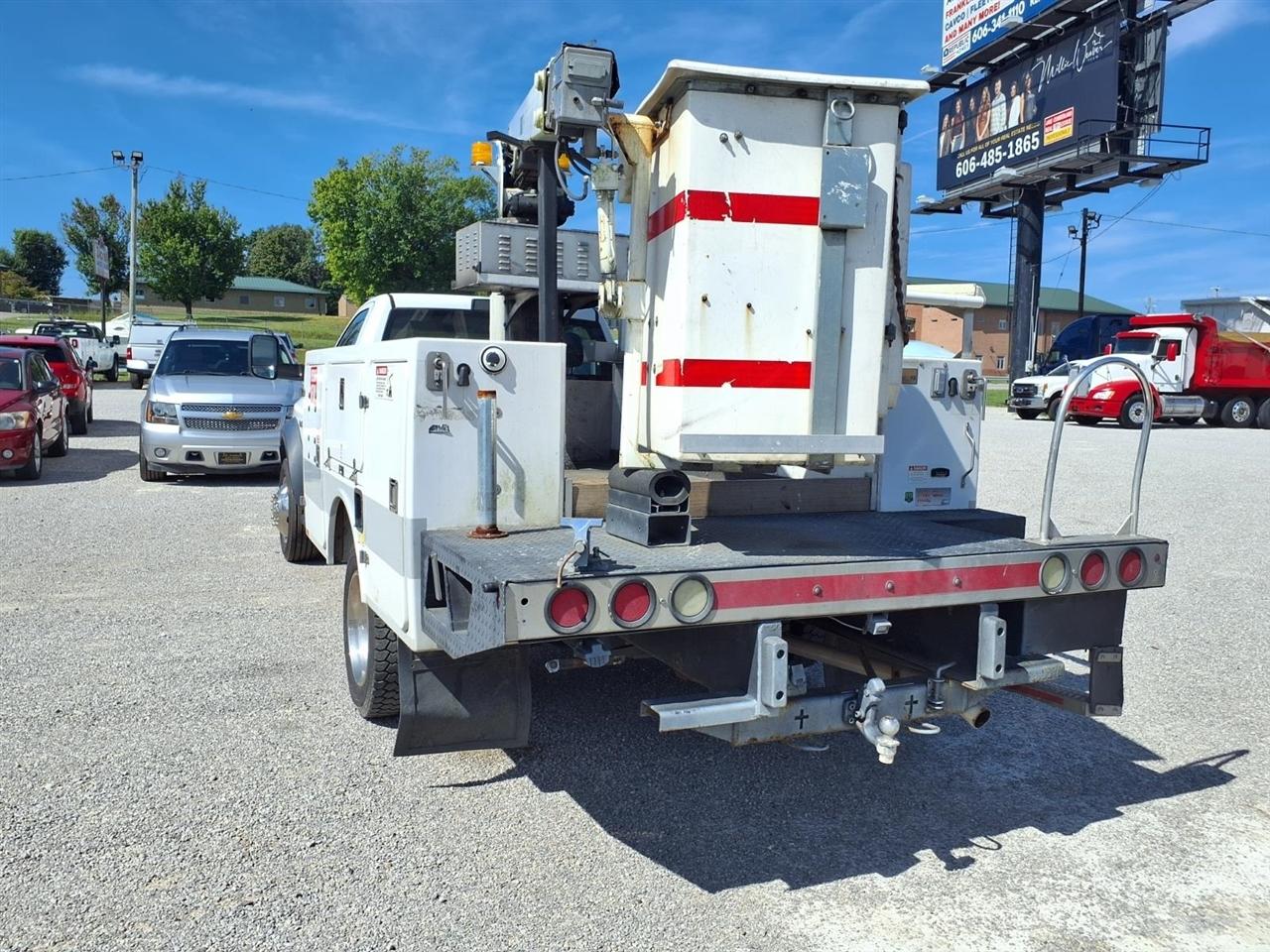RAM 4500 2WD Reg Cab 144" WB 60" CA Tradesman 2014