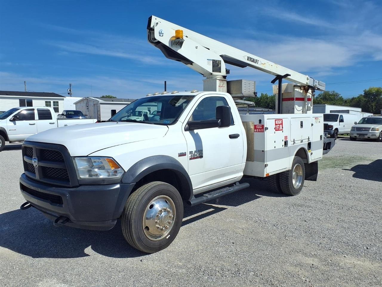 RAM 4500 2WD Reg Cab 144" WB 60" CA Tradesman 2014