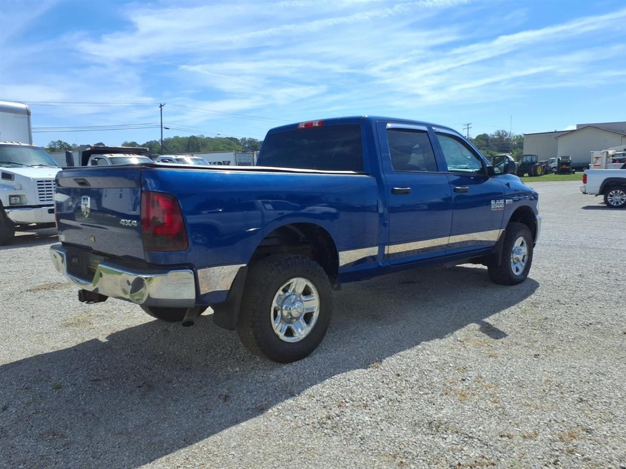 RAM 2500 4WD Crew Cab 149" Tradesman 2016