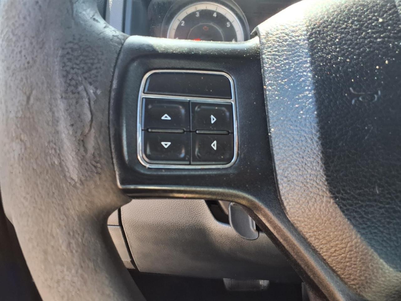 RAM 2500 4WD Crew Cab 149" Tradesman 2016
