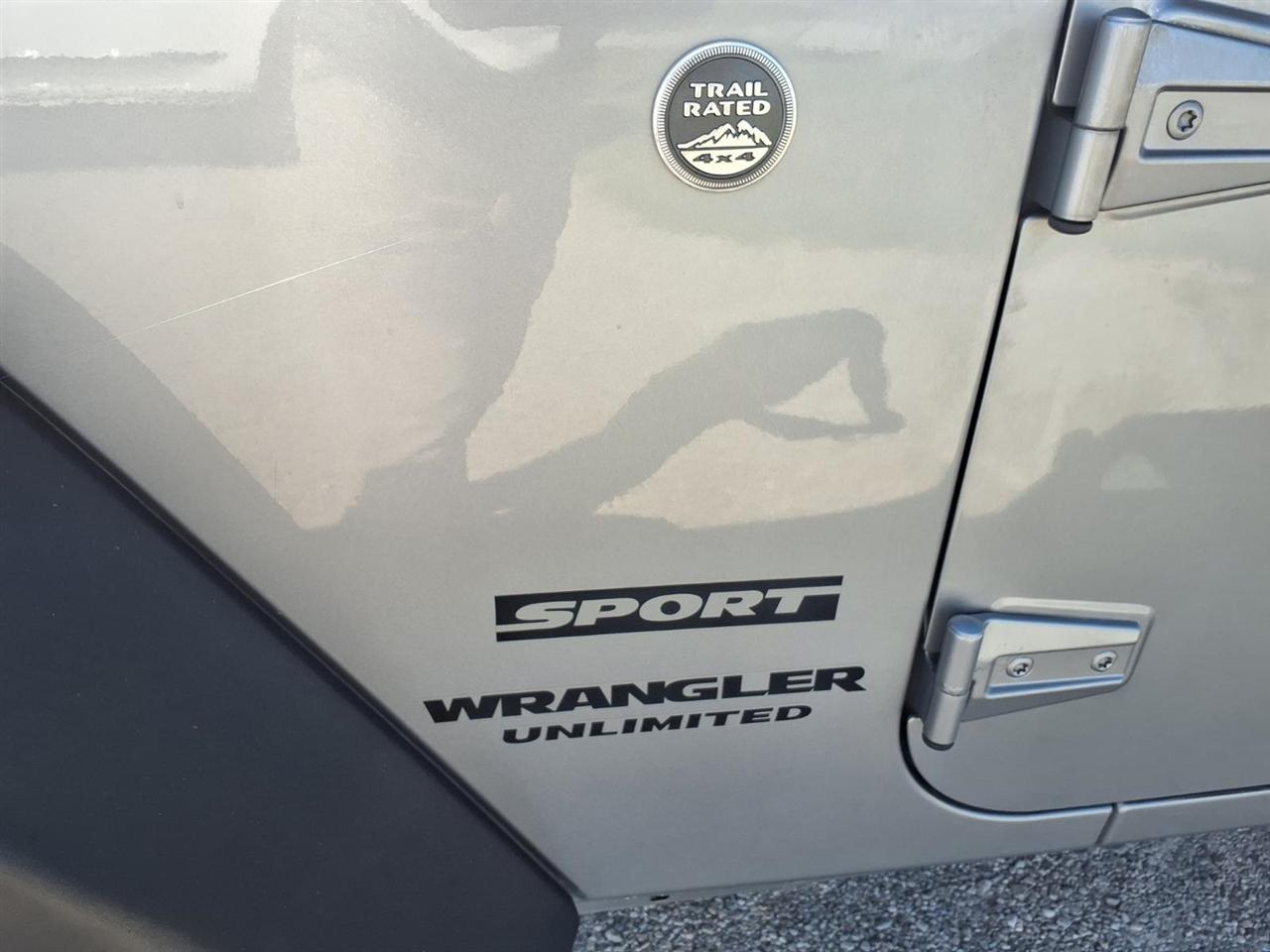 Jeep Wrangler Unlimited 4WD 4dr Sport 2015