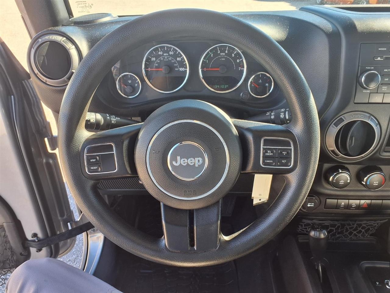 Jeep Wrangler Unlimited 4WD 4dr Sport 2015
