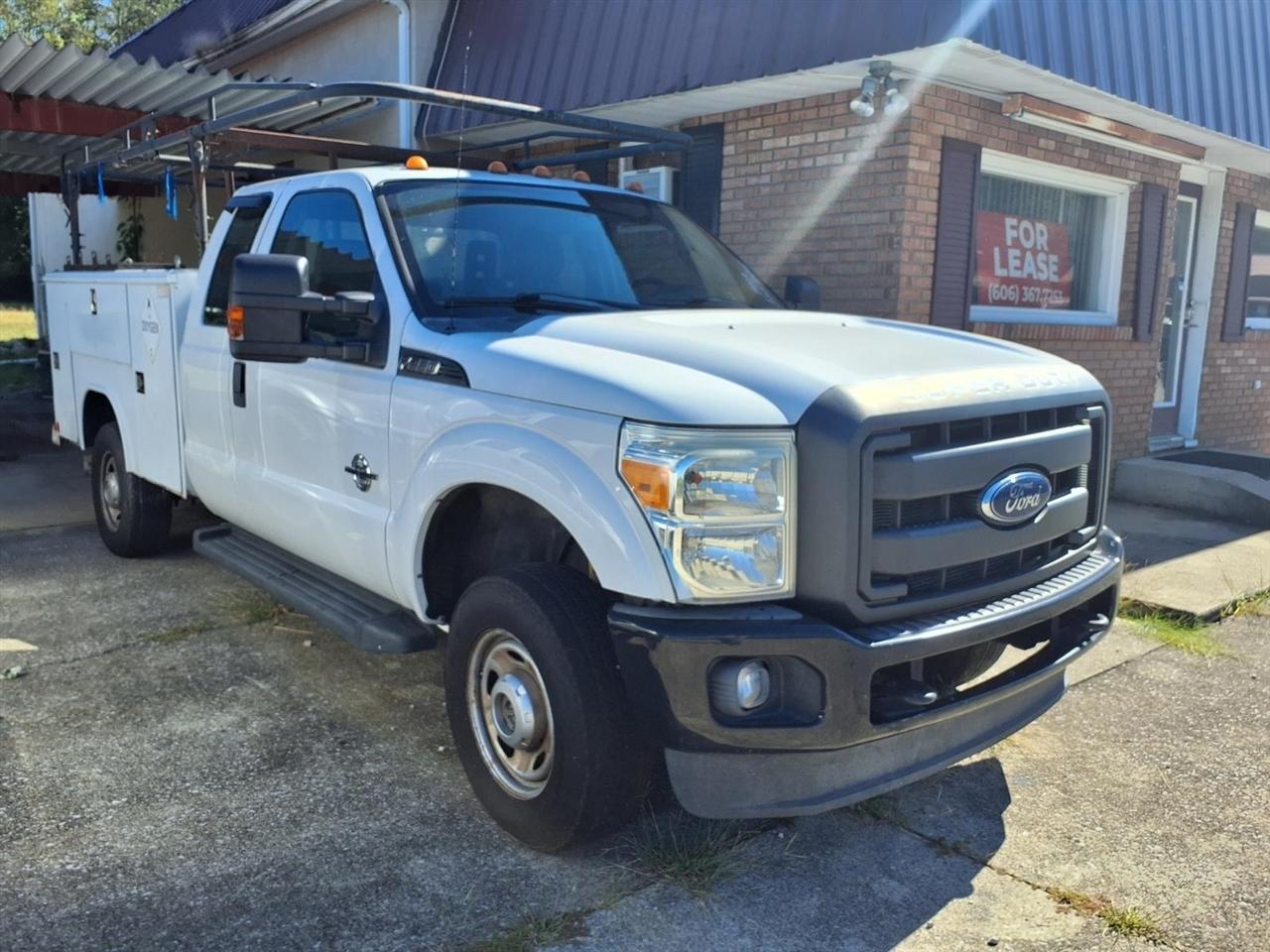 Ford Super Duty F-250 SRW 4WD SuperCab 158" XLT 2015