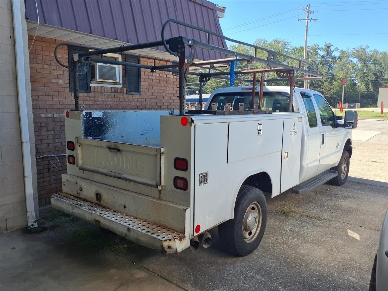 Ford Super Duty F-250 SRW 4WD SuperCab 158" XLT 2015