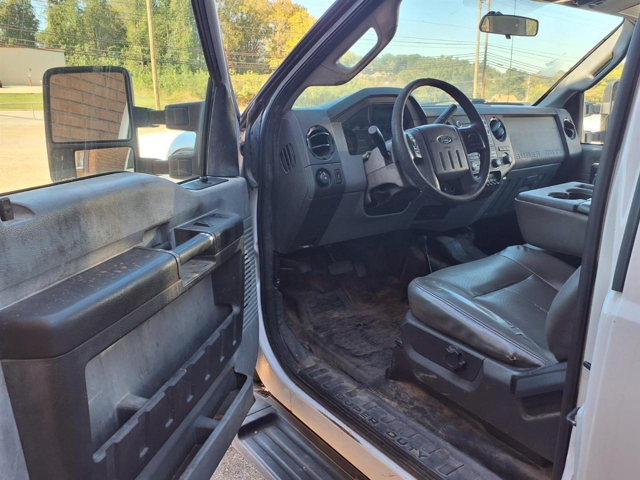 Ford Super Duty F-250 SRW 4WD SuperCab 158" XLT 2015