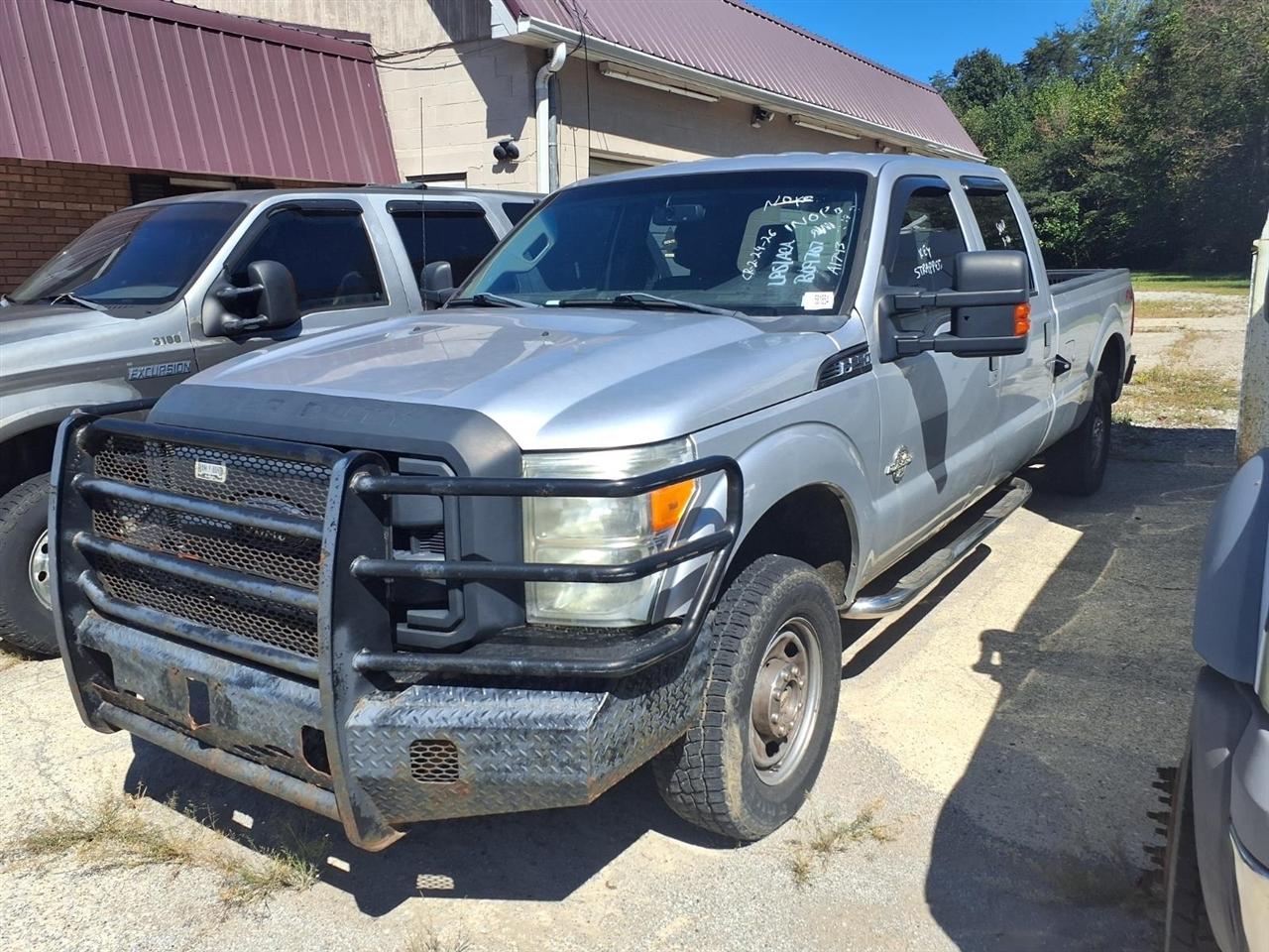 Ford Super Duty F-250 SRW 4WD Crew Cab 156" King Ranch 2012