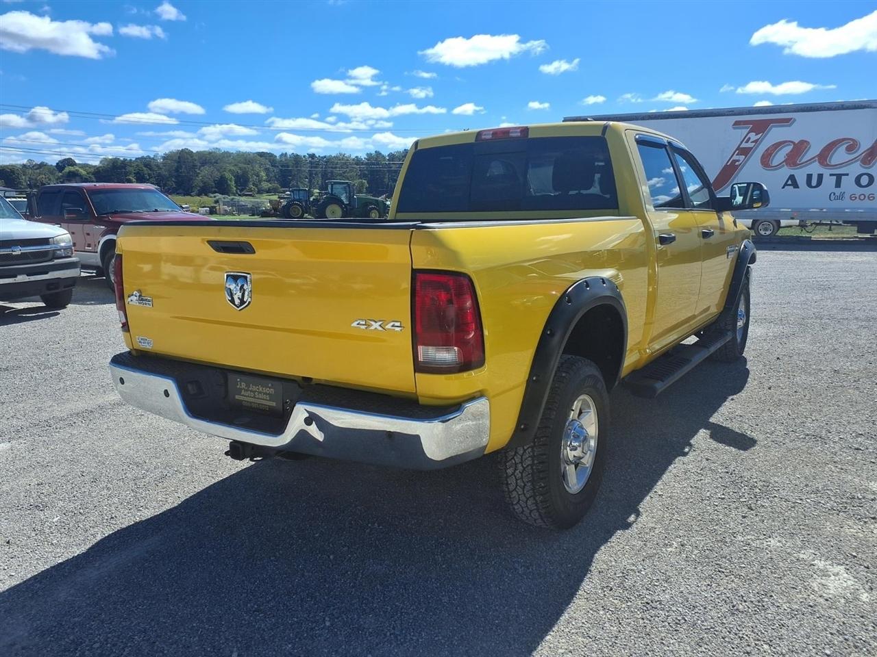 RAM 2500 4WD Crew Cab 149" Big Horn 2011