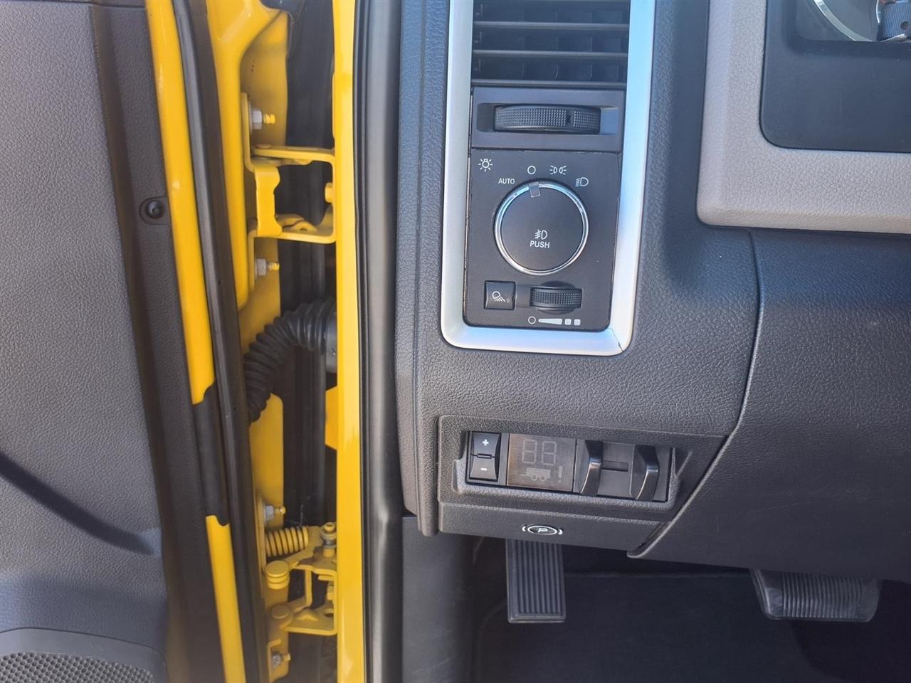 RAM 2500 4WD Crew Cab 149" Big Horn 2011