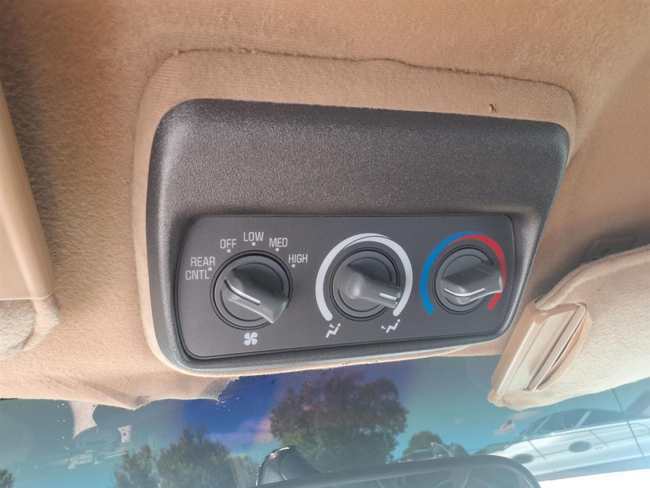 GMC Suburban 2500 1994
