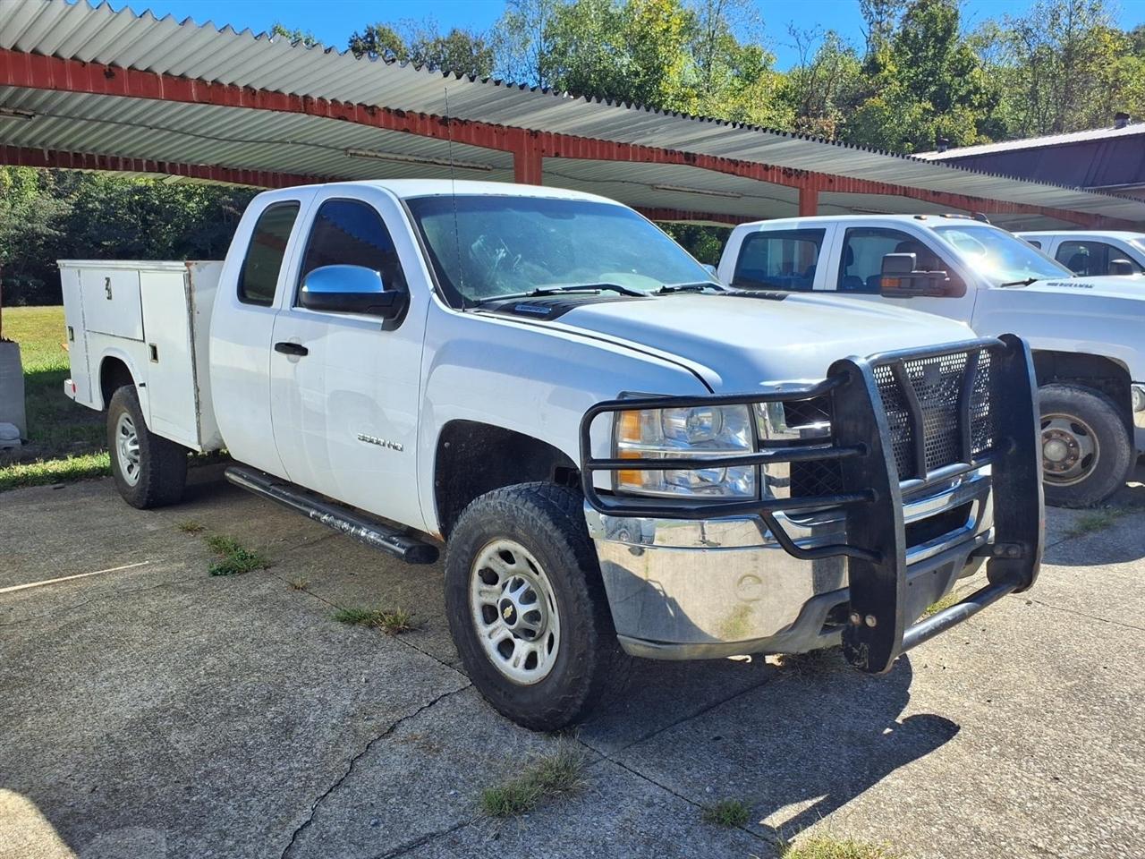 Chevrolet Silverado 3500HD 4WD Ext Cab 158.2" Work Truck 2012