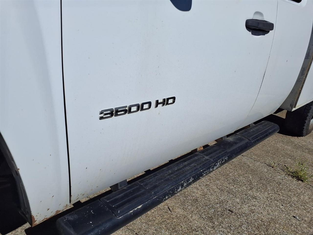 Chevrolet Silverado 3500HD 4WD Ext Cab 158.2" Work Truck 2012