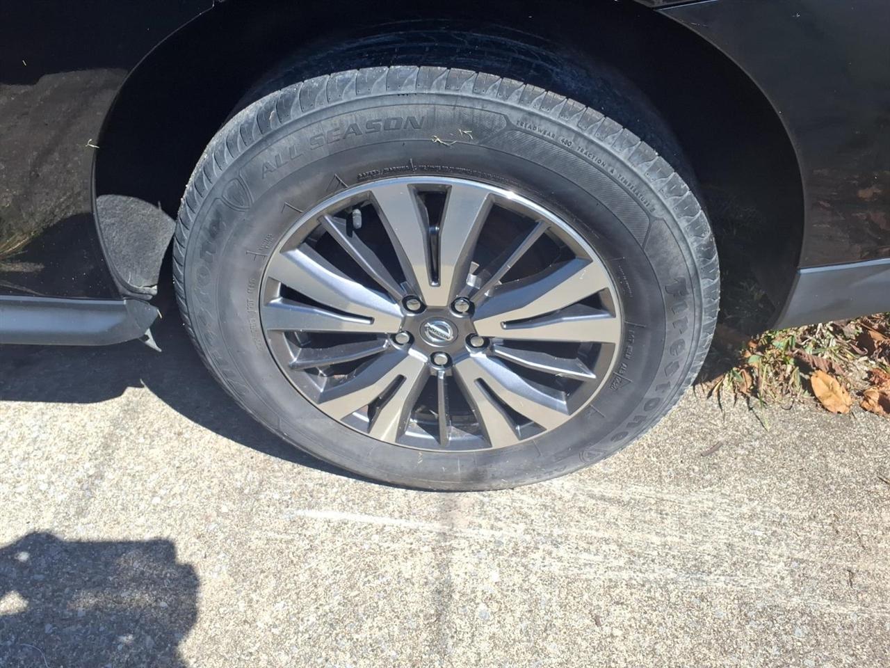 Nissan Pathfinder 4x4 SL 2019